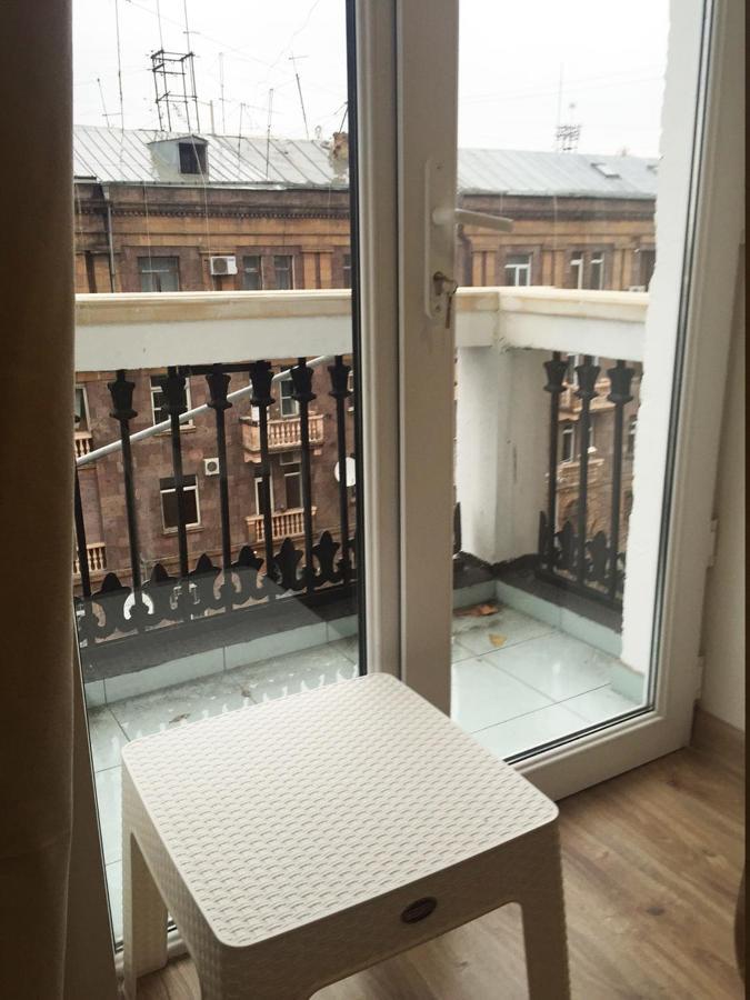 Apartment 2 Floors Yerevan Bagian luar foto